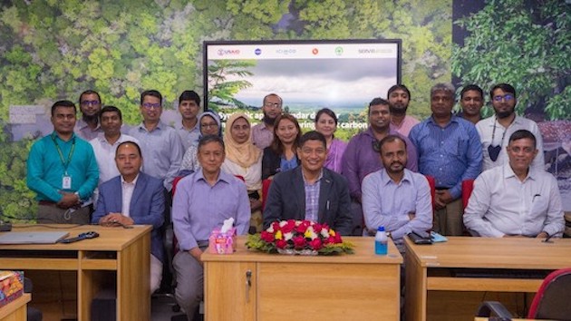 Group photo of participants and SERVIR HKH resource persons